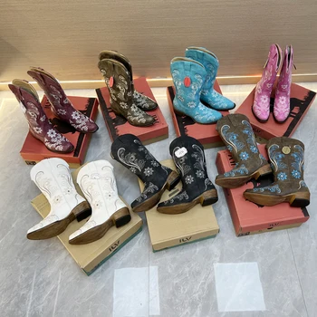 Ретро-Ковбойская обувь с вышивкой в западном стиле, винтажная искусственная замша, искусственная кожа с цветочным растительным рисунком, Рыцарские сапоги для верховой езды Boho Hipper Martin