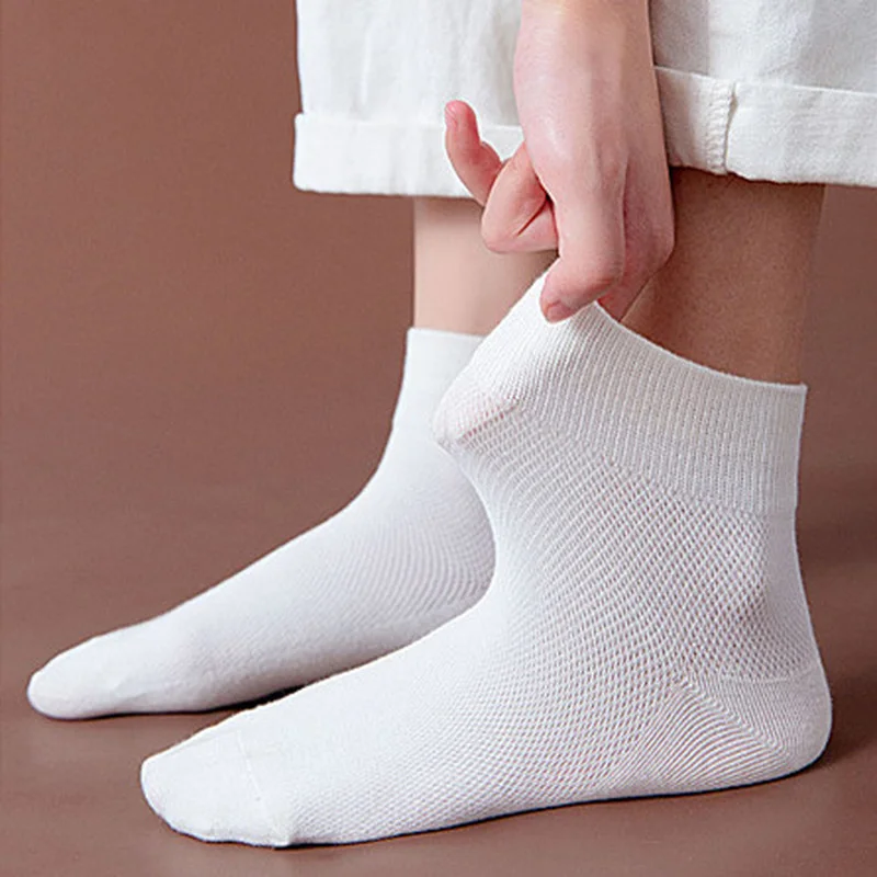 Хлопковые однотонные женские носки Летние Тонкие Сетчатые короткие носки с вырезами, Мягкие повседневные дышащие модные носки до щиколотки в стиле харадзюку в стиле ретро
